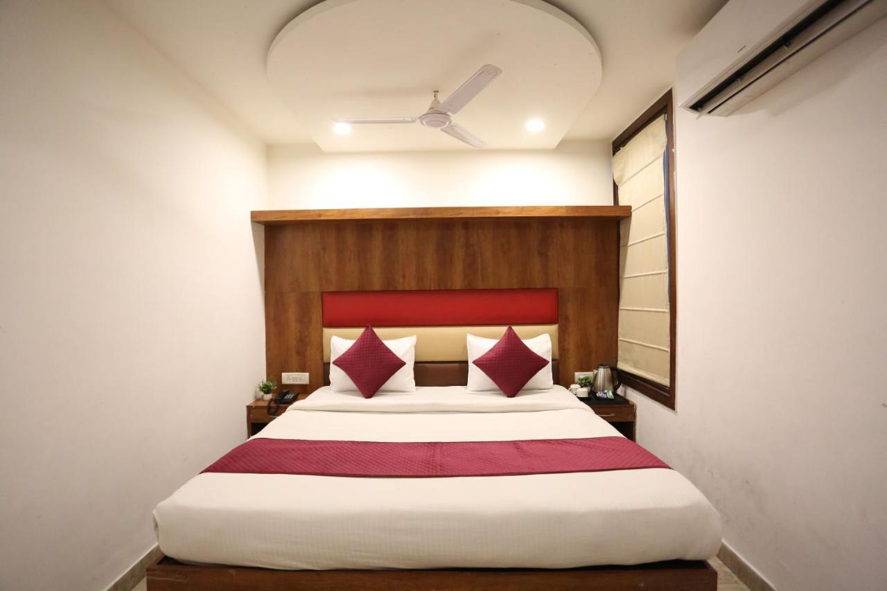 Hotel Sm Suits Near Delhi Airport-Unit By Grand Urban Luxury New Delhi Luaran gambar