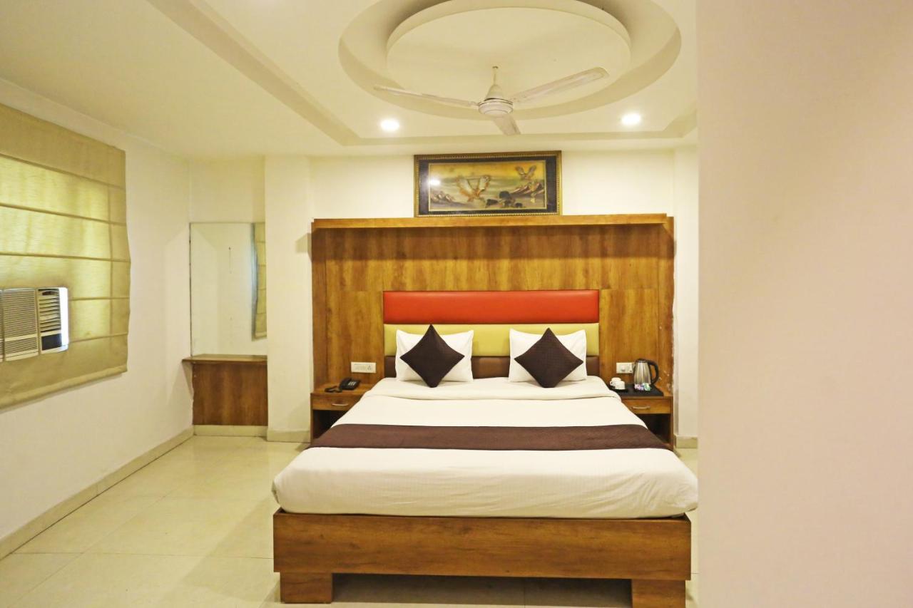 Hotel Sm Suits Near Delhi Airport-Unit By Grand Urban Luxury New Delhi Luaran gambar