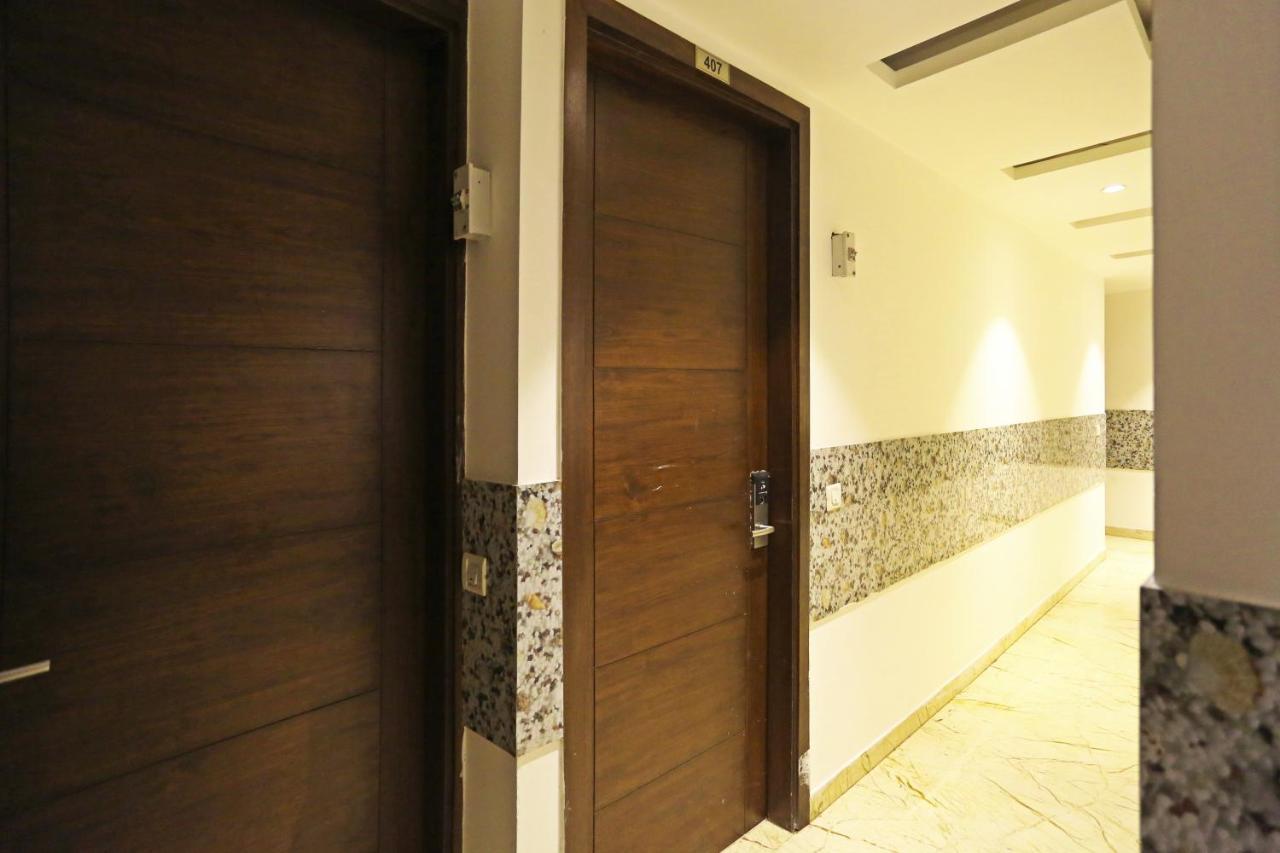 Hotel Sm Suits Near Delhi Airport-Unit By Grand Urban Luxury New Delhi Luaran gambar