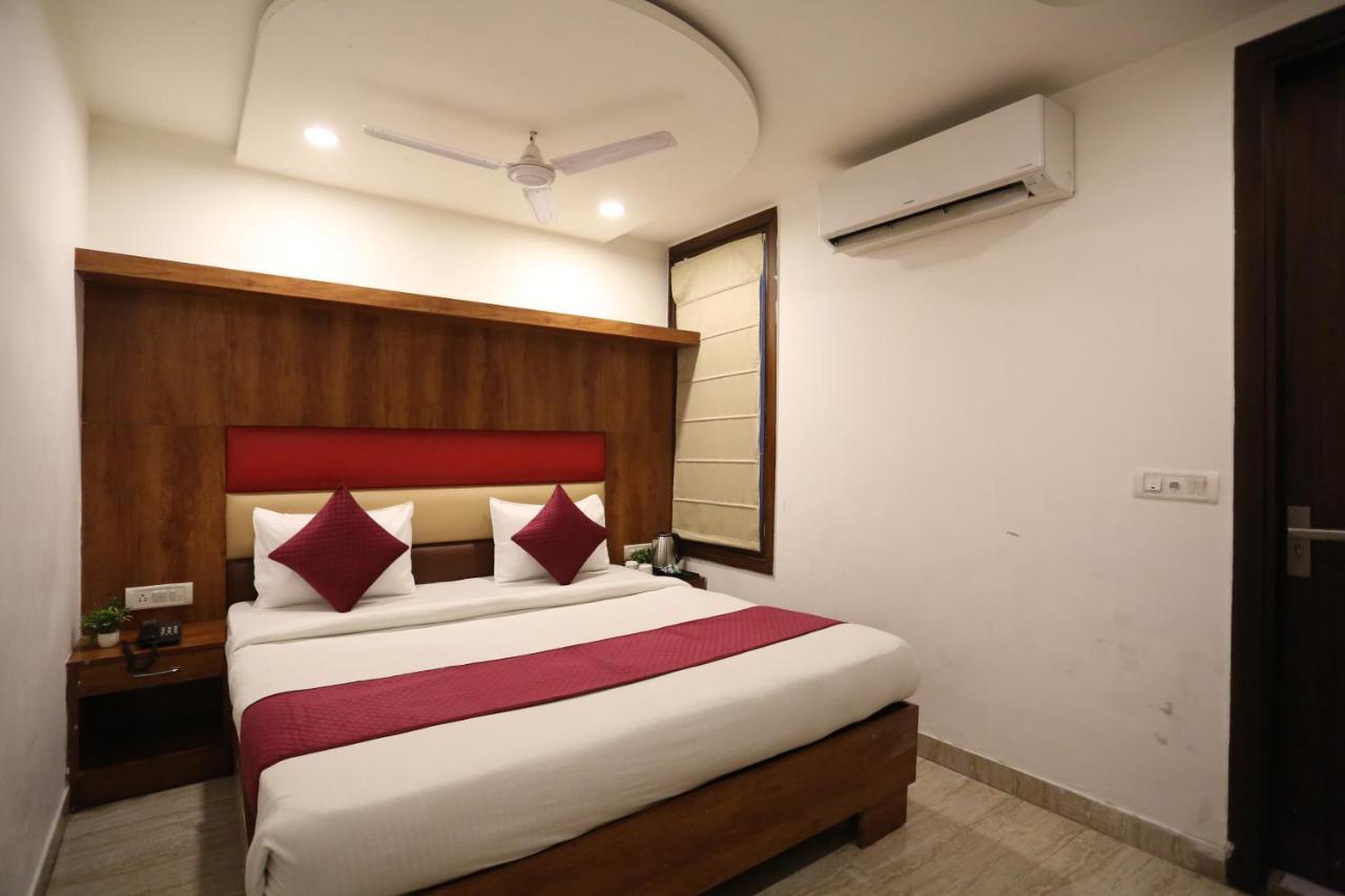 Hotel Sm Suits Near Delhi Airport-Unit By Grand Urban Luxury New Delhi Luaran gambar