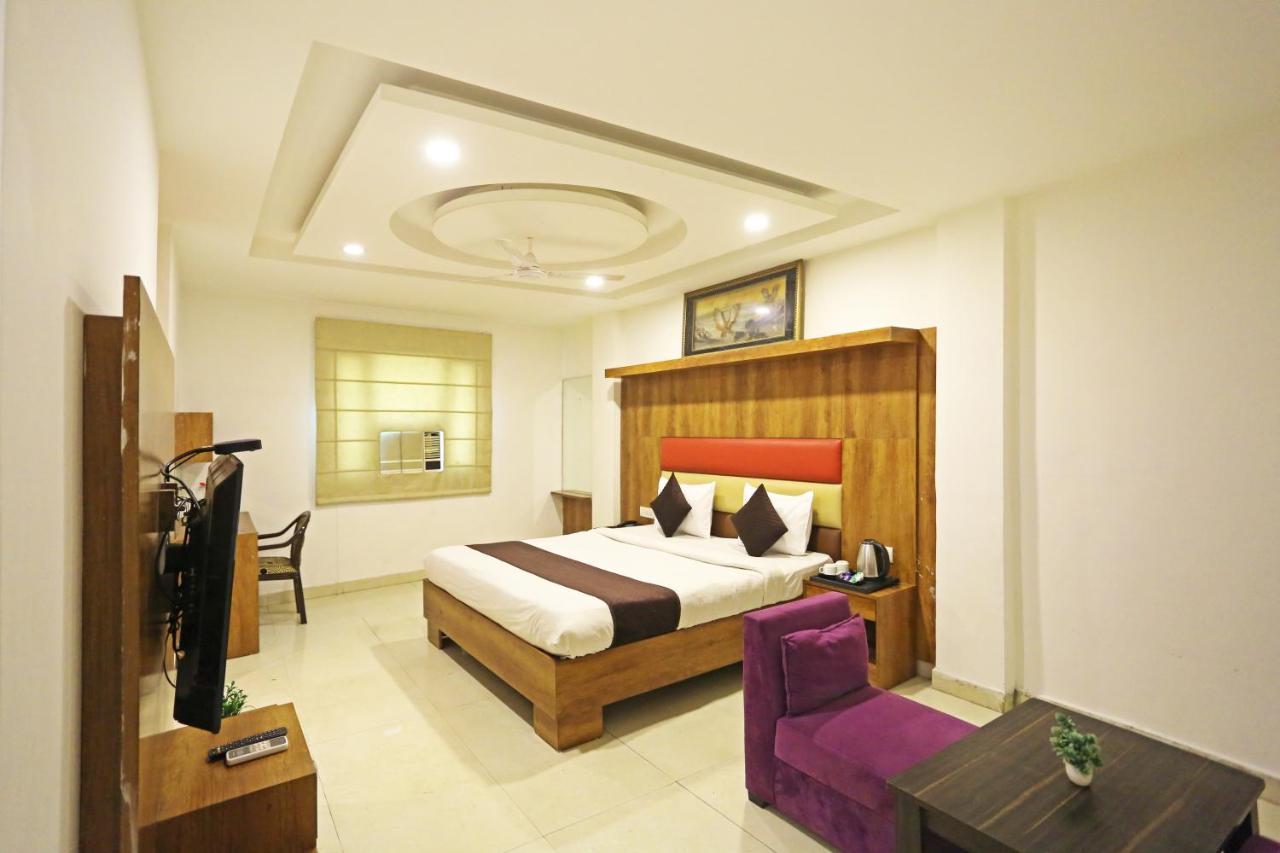 Hotel Sm Suits Near Delhi Airport-Unit By Grand Urban Luxury New Delhi Luaran gambar