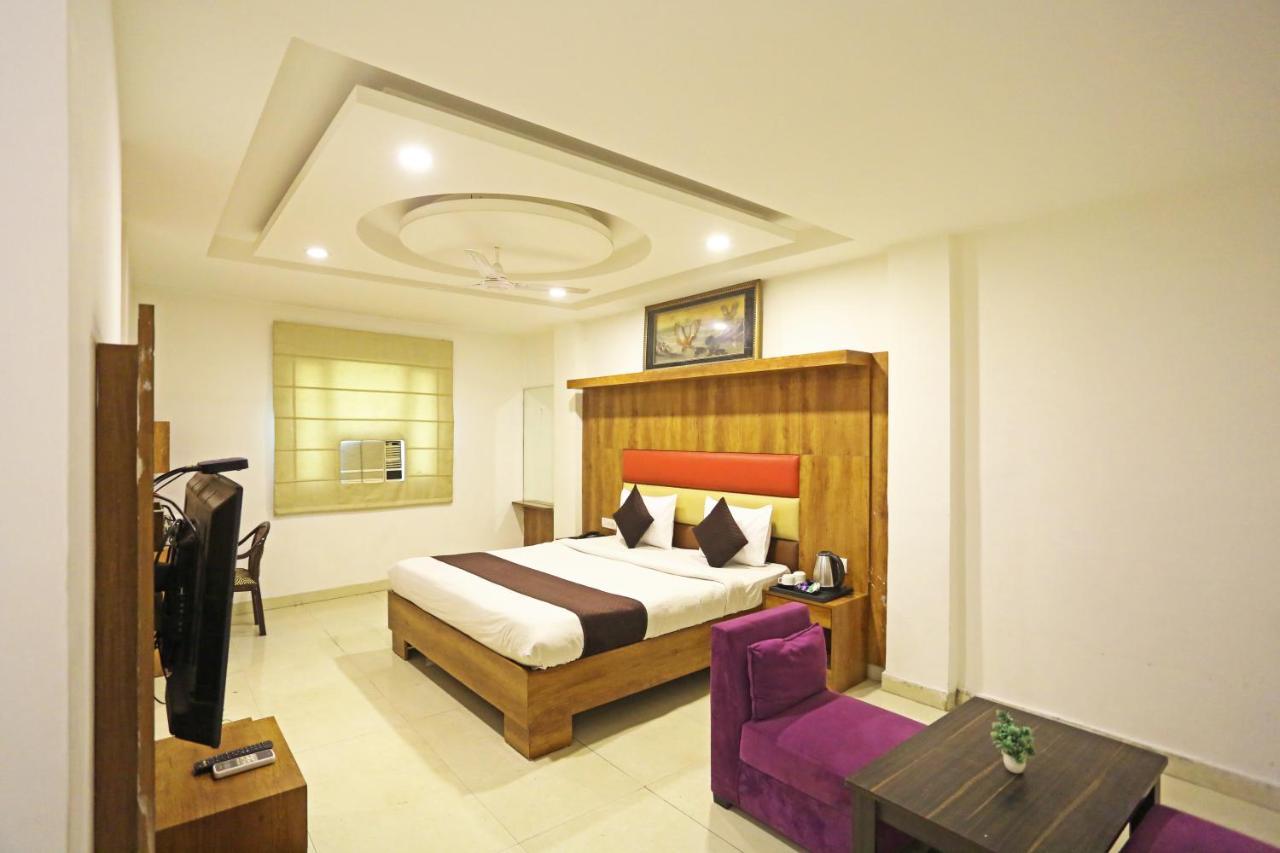 Hotel Sm Suits Near Delhi Airport-Unit By Grand Urban Luxury New Delhi Luaran gambar